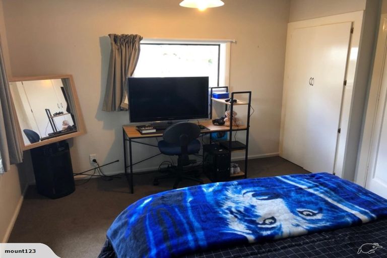 Photo of property in 45 Hanrahan Street, Upper Riccarton, Christchurch, 8041