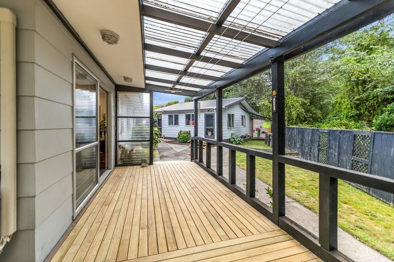 Photo of property in 28 Blomfield Street, Pukehangi, Rotorua, 3015