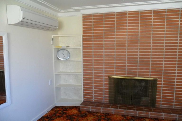 Photo of property in 54 Howe Street, North Dunedin, Dunedin, 9016