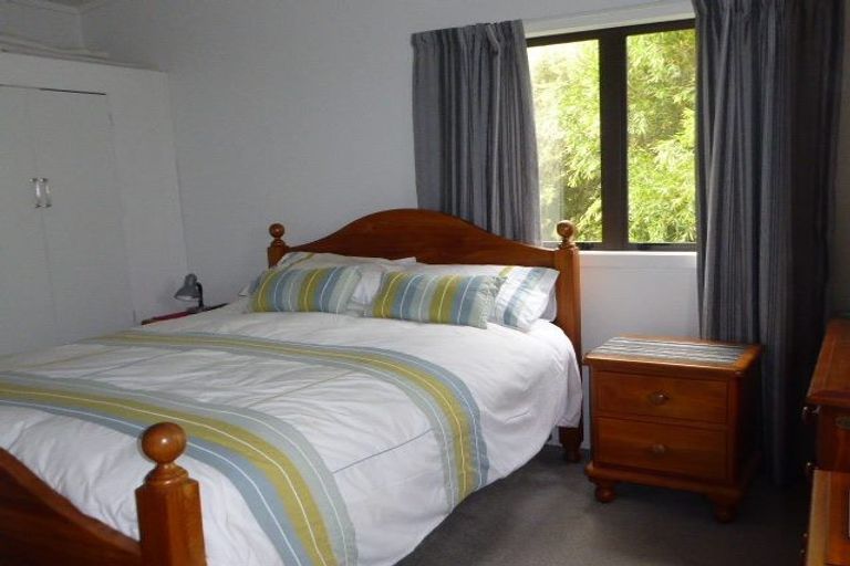 Photo of property in 11 Bevan Street, Woodville, 4920