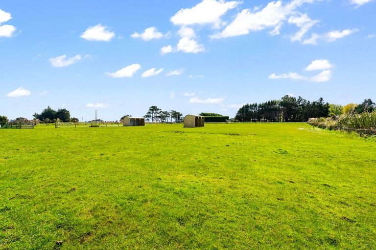 Photo of property in 49 Ferry Road, West Plains, Invercargill, 9879