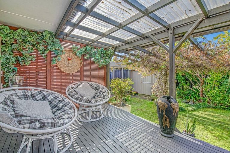 Photo of property in 5a Elizabeth Street, Orewa, 0931