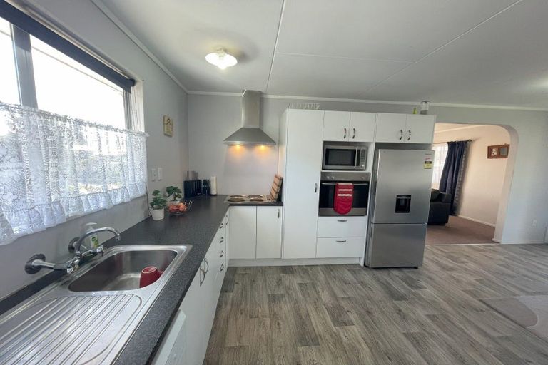 Photo of property in 31 Silvan Place, Bell Block, New Plymouth, 4312