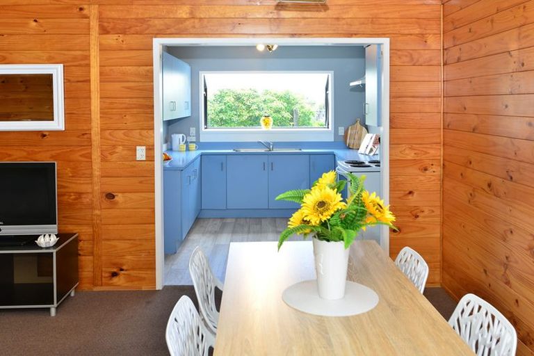 Photo of property in 153 Mahurangi East Road, Snells Beach, 0920