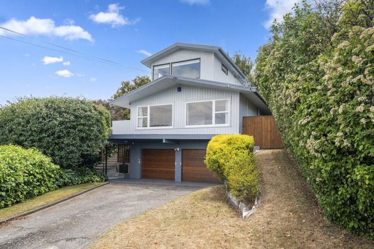 Photo of property in 20 Ingle Avenue, Waipahihi, Taupo, 3330