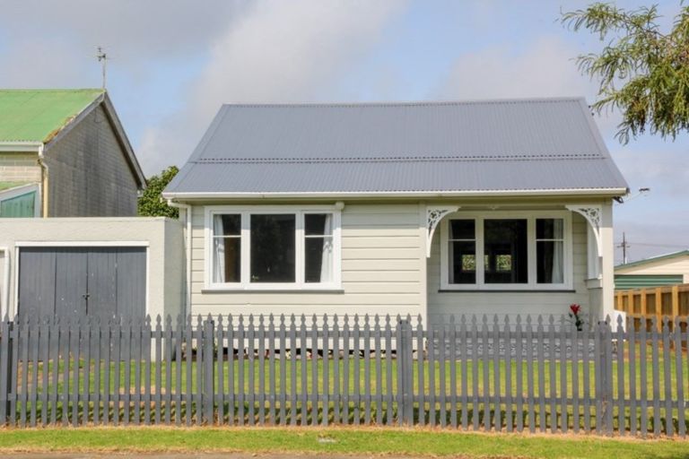 Photo of property in 65a Queen Street, Waitara, 4320