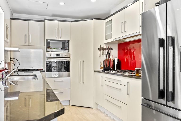 Photo of property in 83 Harvey Street, Waipahihi, Taupo, 3330