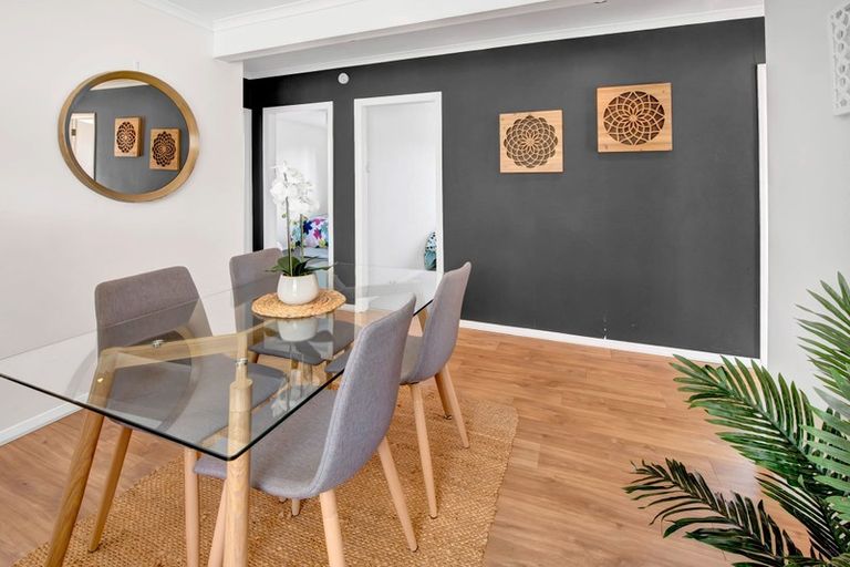 Photo of property in 410 Carrington Street, Upper Vogeltown, New Plymouth, 4310