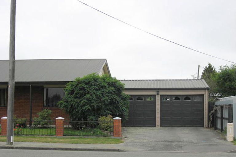 Photo of property in 17 Manchester Street, Tinwald, Ashburton, 7700