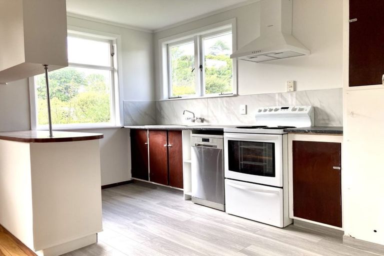 Photo of property in 318 Swanson Road, Henderson, Auckland, 0610