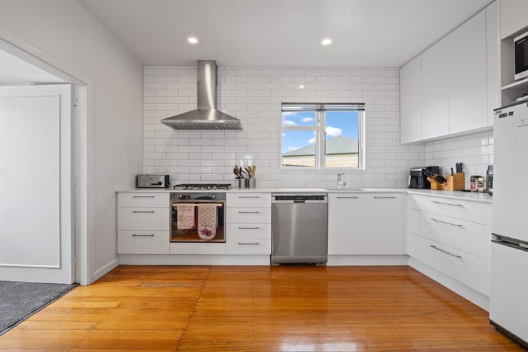 Photo of property in 12 Buchanans Road, Sockburn, Christchurch, 8042