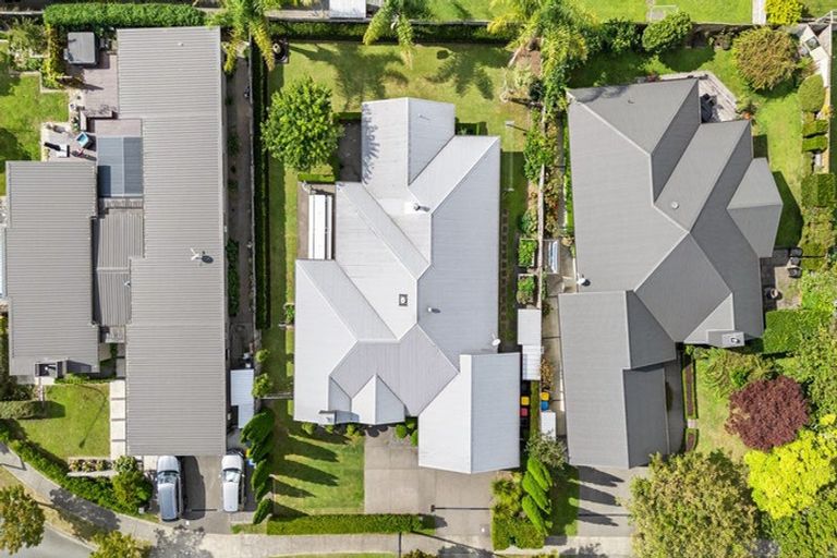 Photo of property in 27 Norfolk Drive, Cambridge, 3434