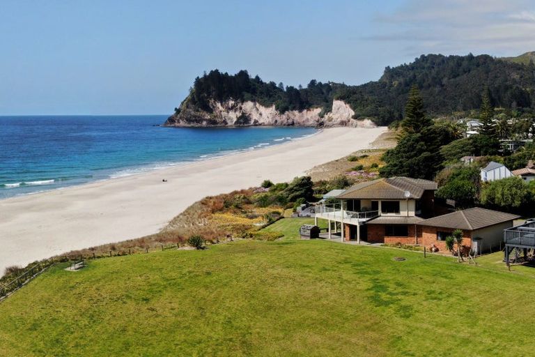 Photo of property in 5 Kon Tiki Road, Whiritoa, Whangamata, 3691