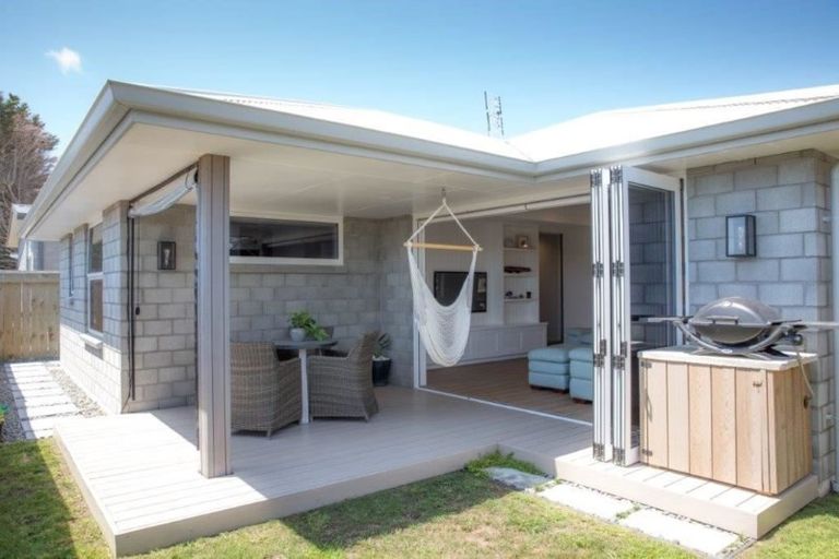 Photo of property in 19 Saddlers Way, Papamoa, 3118