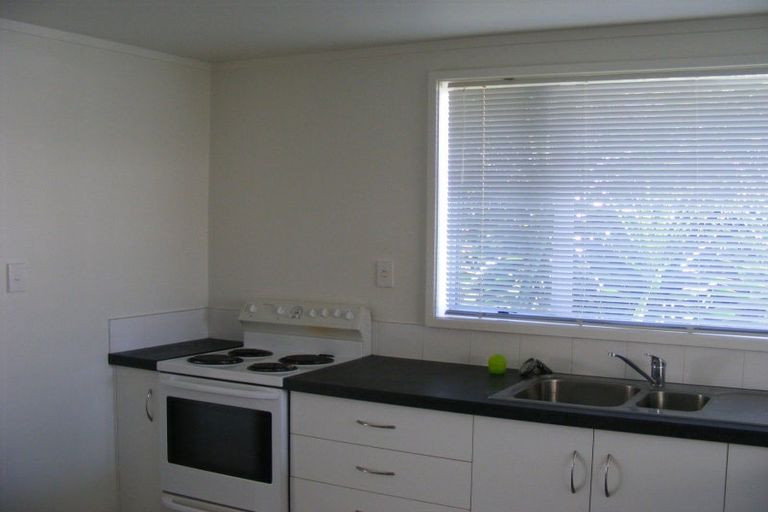 Photo of property in 16 Pratt Avenue, Foxton Beach, Foxton, 4815