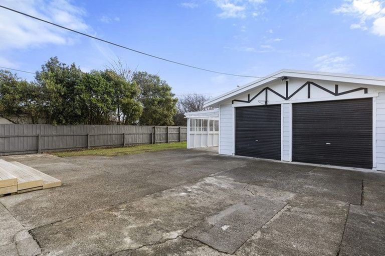 Photo of property in 1171 High Street, Taita, Lower Hutt, 5011