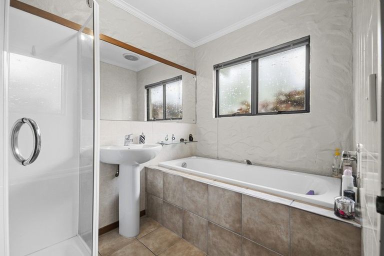 Photo of property in 43 Ashdown Place, Pahurehure, Papakura, 2113