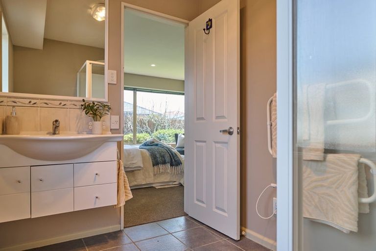 Photo of property in 5 Robinia Place, Wigram, Christchurch, 8042