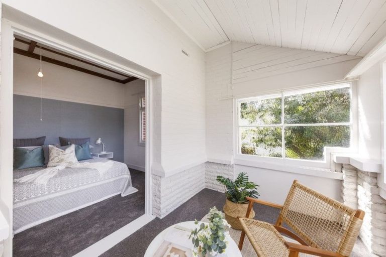 Photo of property in 53 Limbrick Street, Terrace End, Palmerston North, 4410