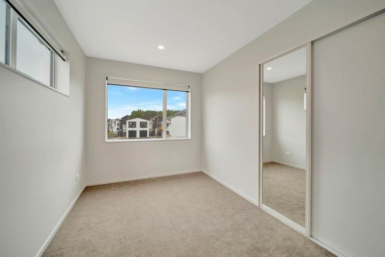 Photo of property in 60 Opoka Street, Papakura, 2110