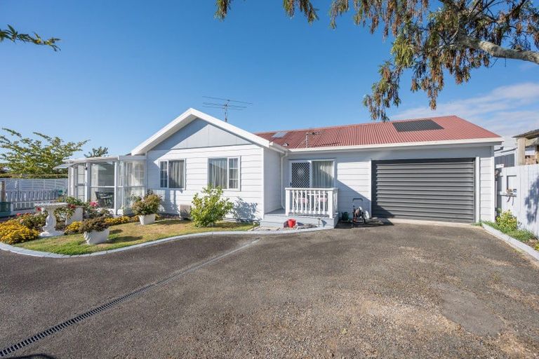 Photo of property in 1 Inglis Street, Motueka, 7120
