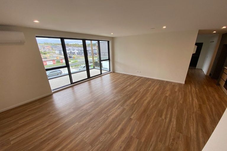 Photo of property in 205/5 Newelm Lane, Flat Bush, Auckland, 2019