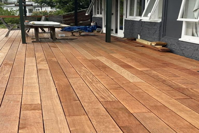 Photo of property in 24 Beacon Hill Road, Strathmore Park, Wellington, 6022