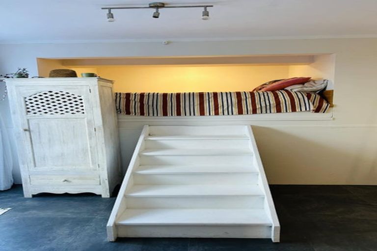 Photo of property in 8 Simkin Avenue, Saint Johns, Auckland, 1072