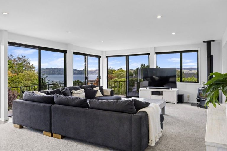 Photo of property in 1 Norfolk Road, Waipahihi, Taupo, 3330