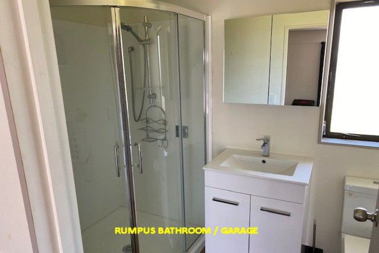 Photo of property in 52a Whitby Avenue, Whitianga, 3510