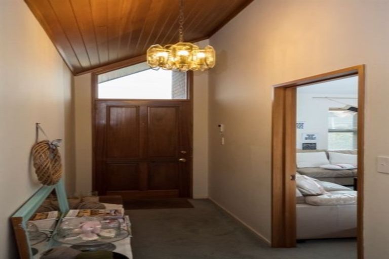 Photo of property in 1 Saint Clio Street, Ilam, Christchurch, 8041