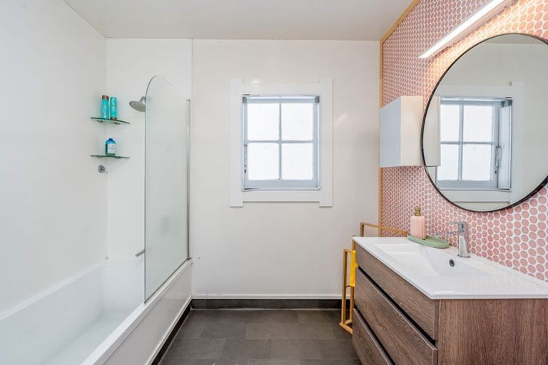 Photo of property in 7 Bernard Street, Avenues, Whangarei, 0110