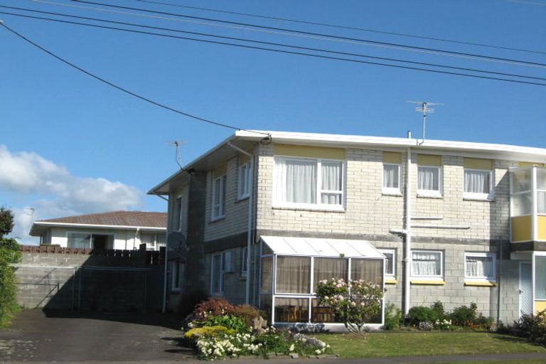 Photo of property in 21a Dorset Avenue, Westown, New Plymouth, 4310