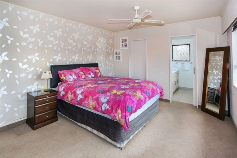 Photo of property in 1730 Great South Road, Bombay, Drury, 2579