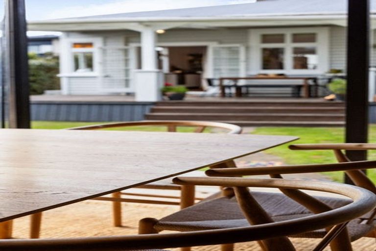 Photo of property in 74 Thornton Road, Cambridge, 3434