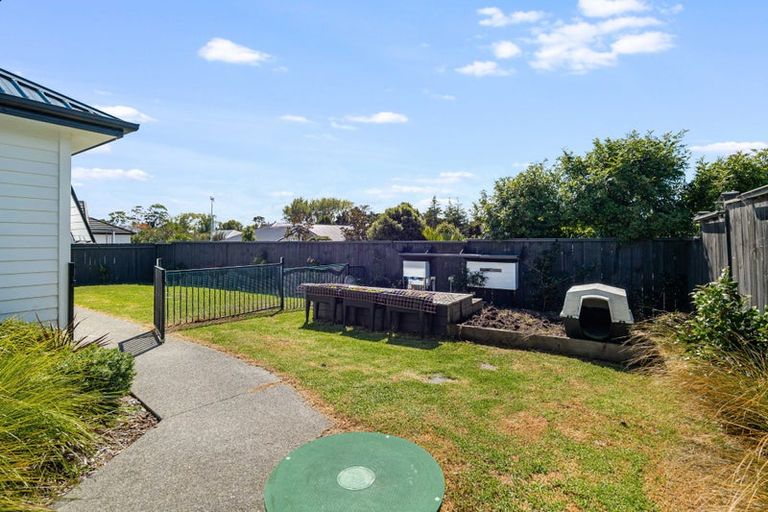 Photo of property in 13 Pukemarino Road, Waimauku, 0812