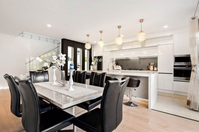 Photo of property in 9 Lisnoble Road, Flat Bush, Auckland, 2019