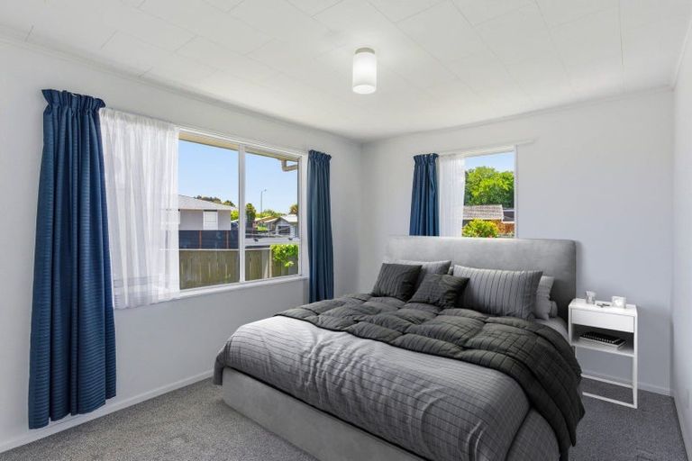 Photo of property in 52 Kapiti Road, Paraparaumu, 5032