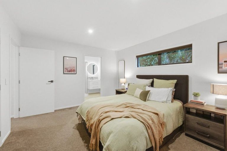 Photo of property in 3/59 Wallath Road, Westown, New Plymouth, 4310