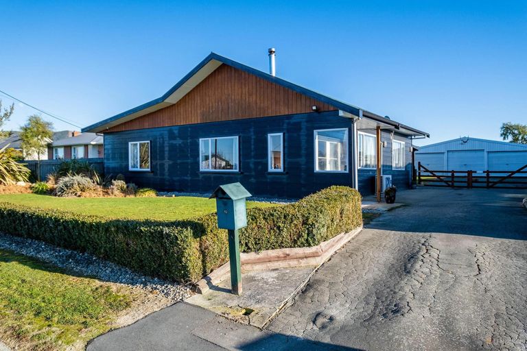 Photo of property in 10 Studholme Street, Waimate, 7924