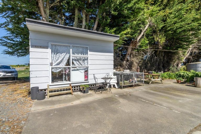 Photo of property in 597 Limestone Plains Road, Isla Bank, Otautau, 9683