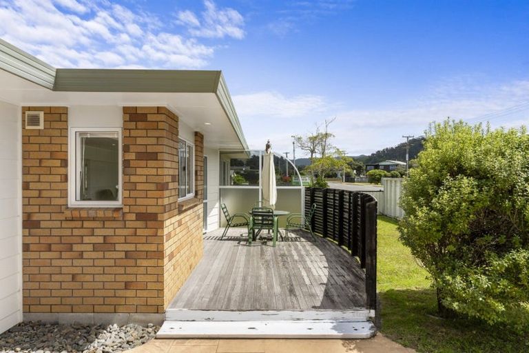 Photo of property in 423 Achilles Avenue, Whangamata, 3620