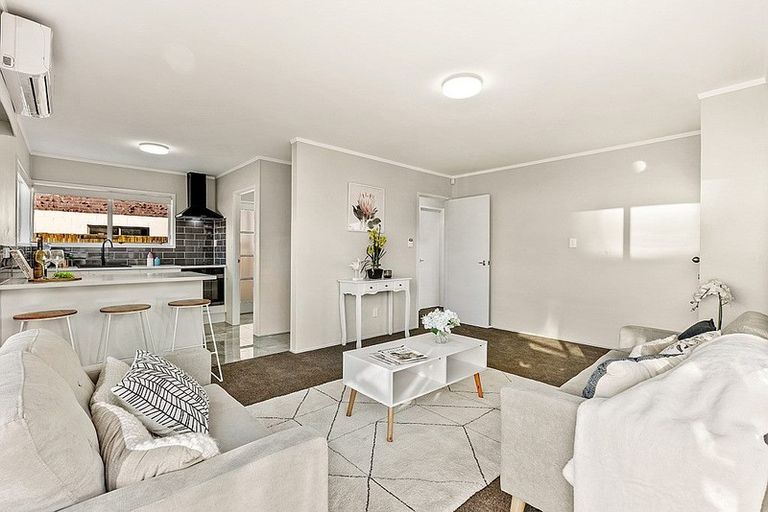 Photo of property in 1/3 Sentosa Place, Clover Park, Auckland, 2019