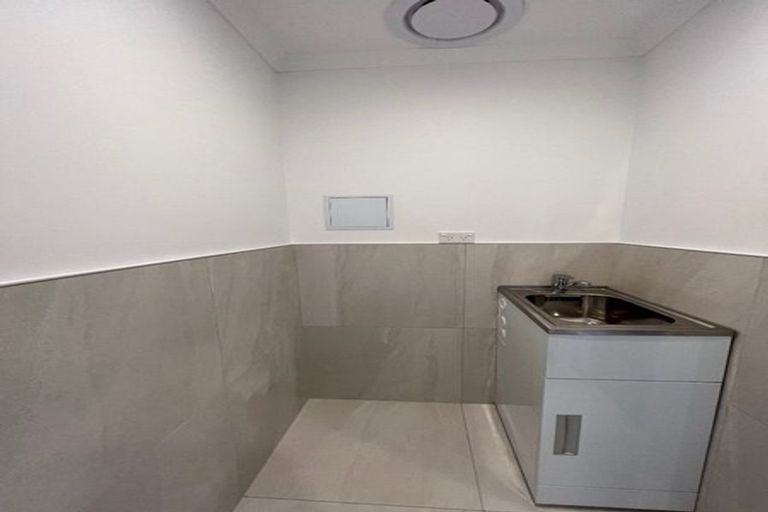 Photo of property in 15c Ventura Street, Mangere, Auckland, 2022