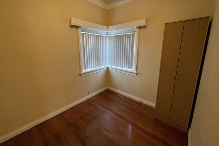 Photo of property in 324 Mount Albert Road, Mount Roskill, Auckland, 1041