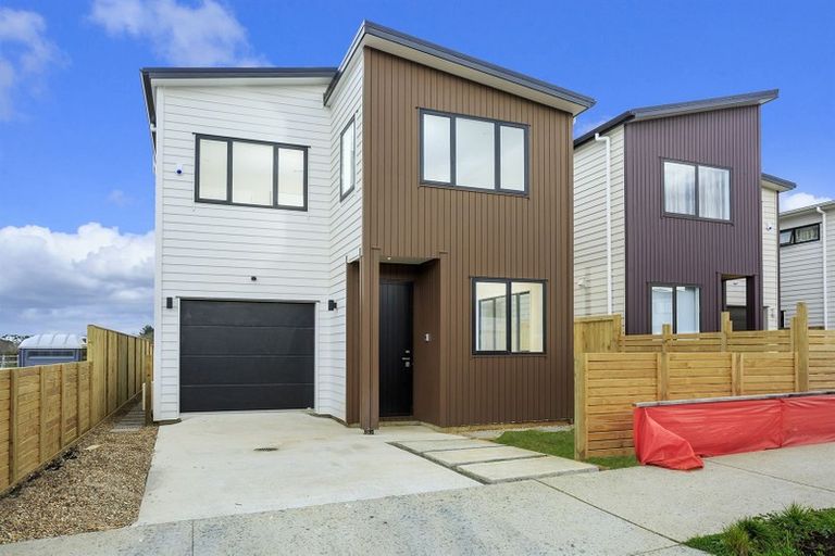 Photo of property in 60 Lusitano Drive, Karaka, Papakura, 2113