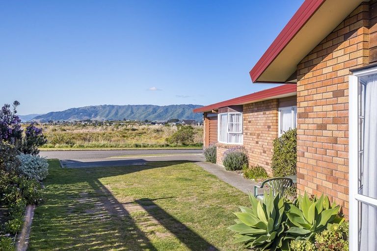 Photo of property in 270 Manly Street, Paraparaumu Beach, Paraparaumu, 5032