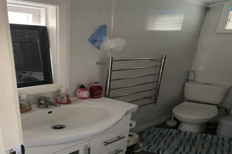 Photo of property in 119 Brougham Street, Mount Victoria, Wellington, 6011