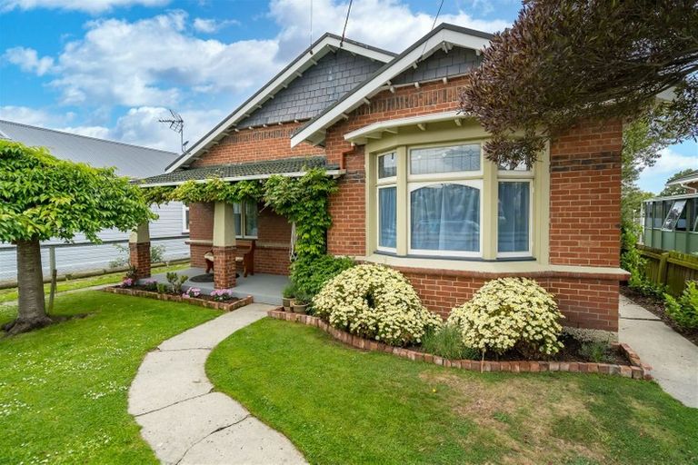 Photo of property in 239 Macandrew Road, Forbury, Dunedin, 9012