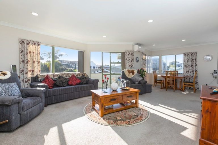 Photo of property in 44a Percy Road, Papamoa Beach, Papamoa, 3118